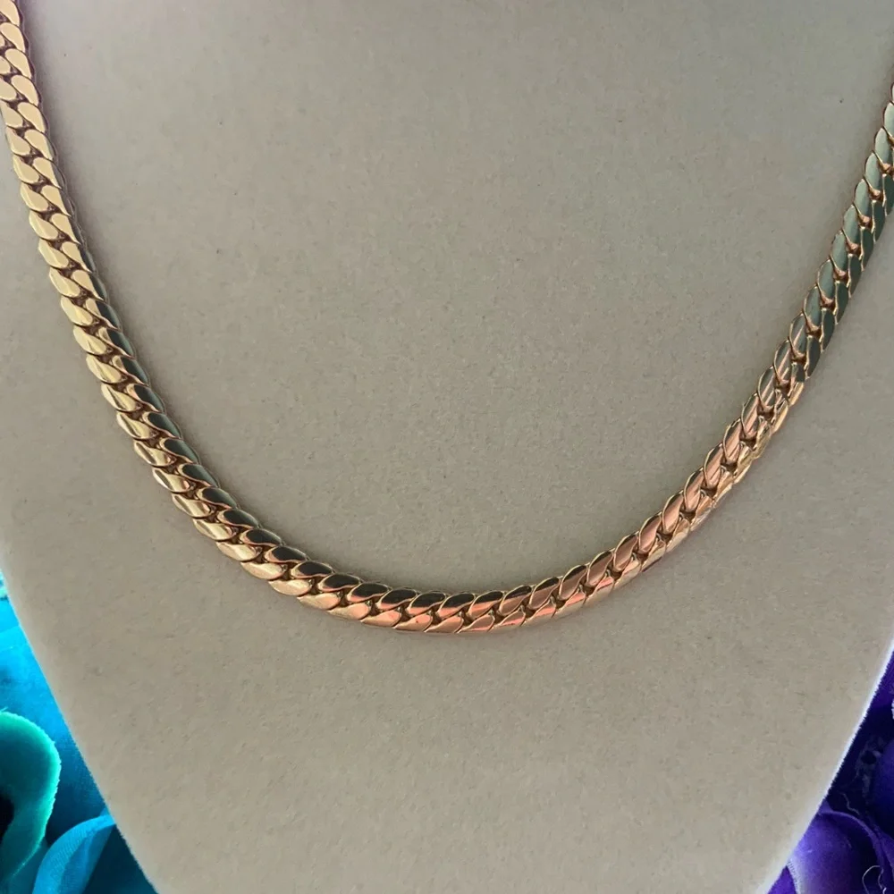 ♥️BRAND NEW♥️ 18k gold/silver chain necklace, brand new. Louis XIV jewelry. FIRM - Picture 3 of 5